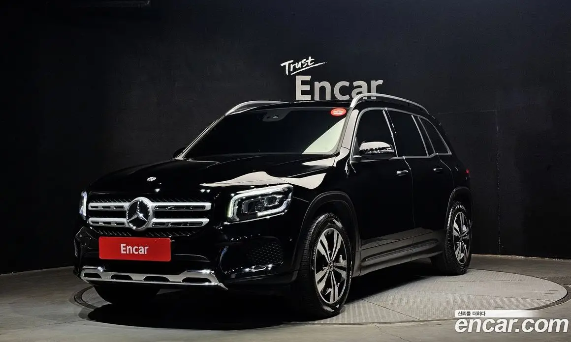 Mercedes-Benz GLB-Class 2020 2.0 автомат (гидро), фото 1 Mercedes-Benz GLB-Class 2020 2.0 автомат (гидро), фото 1