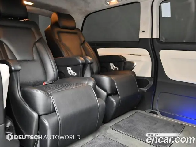 Mercedes-Benz V-Class 2016 1.9 автомат (гидро), миниатюра 12