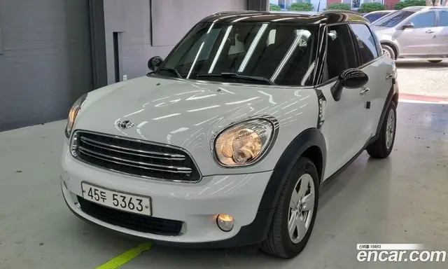 Mini Countryman, 2015, 110 000 км