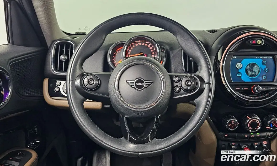 Mini Countryman 2020 1.5 автомат (гидро), фото 13 Mini Countryman 2020 1.5 автомат (гидро), фото 13