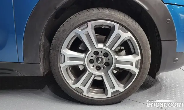 Mini Countryman 2023 2.0 автомат (гидро), миниатюра 5