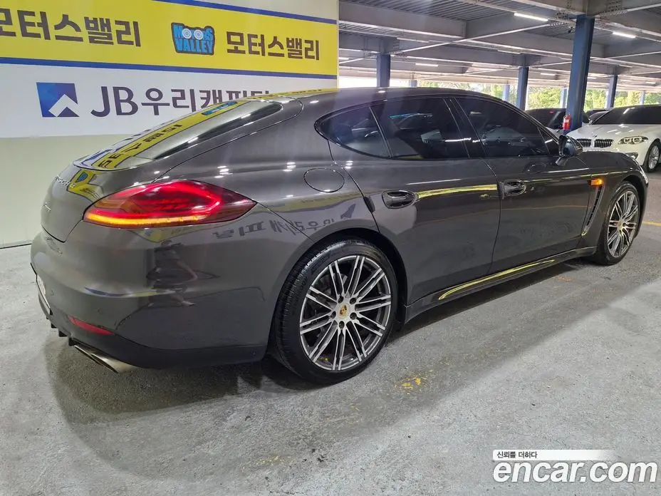 Porsche Panamera 2016 3.6 автомат (гидро), фото 3