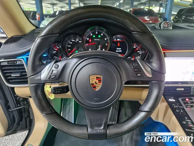 Porsche Panamera 2016 3.6 автомат (гидро), миниатюра 9