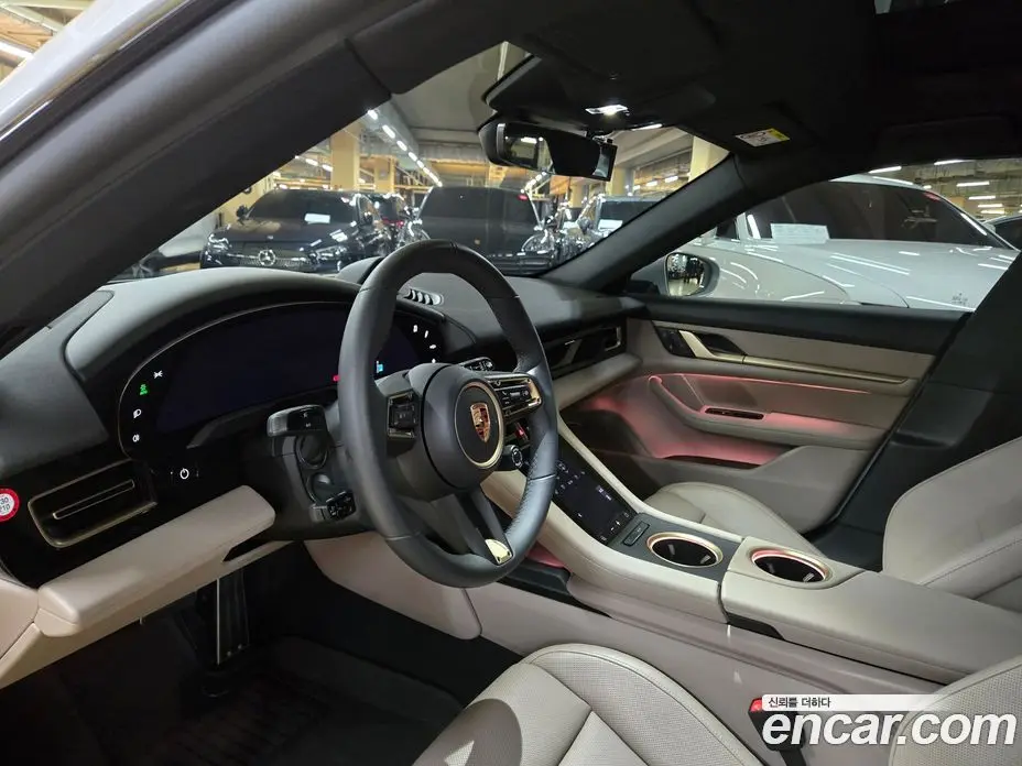 Porsche Taycan 2024 автомат (гидро), фото 14