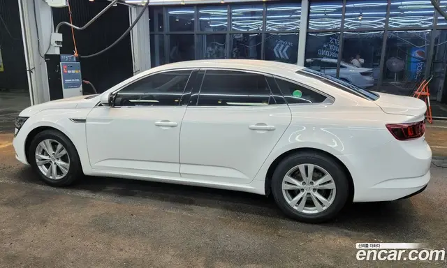 Renault (Samsung) SM6 2017 2.0 автомат (вариатор), миниатюра 4