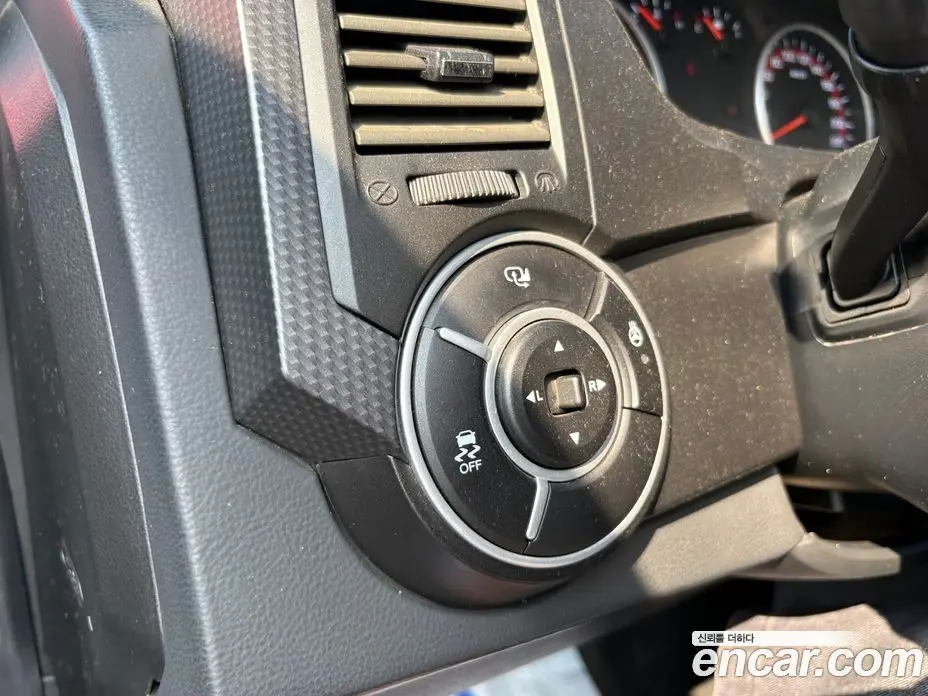 SsangYong Korando 2015 2.0 автомат (гидро), фото 13 SsangYong Korando 2015 2.0 автомат (гидро), фото 13