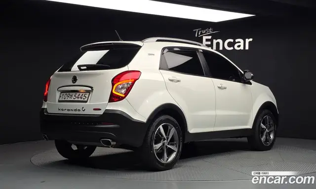 SsangYong Korando 2017 2.2 автомат (гидро), миниатюра 2
