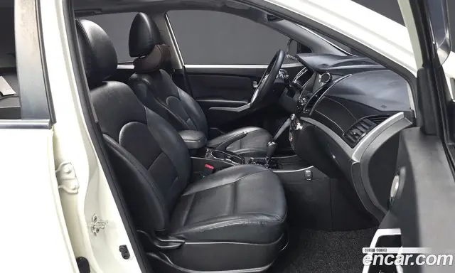 SsangYong Korando 2017 2.2 автомат (гидро), миниатюра 11