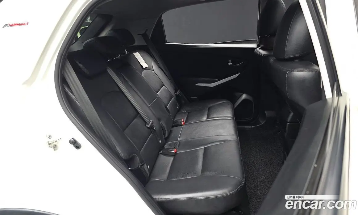 SsangYong Korando 2017 2.2 автомат (гидро), фото 12