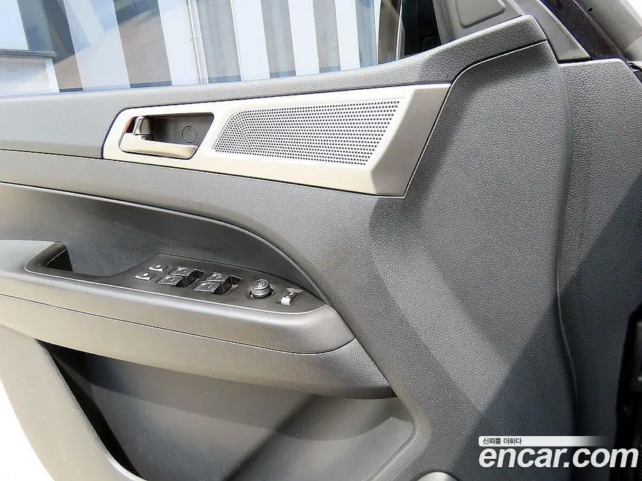 SsangYong Rexton 2018 2.2 автомат (гидро), фото 11 SsangYong Rexton 2018 2.2 автомат (гидро), фото 11