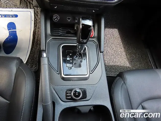 SsangYong Rexton 2018 2.2 автомат (гидро), миниатюра 10 SsangYong Rexton 2018 2.2 автомат (гидро), миниатюра 10