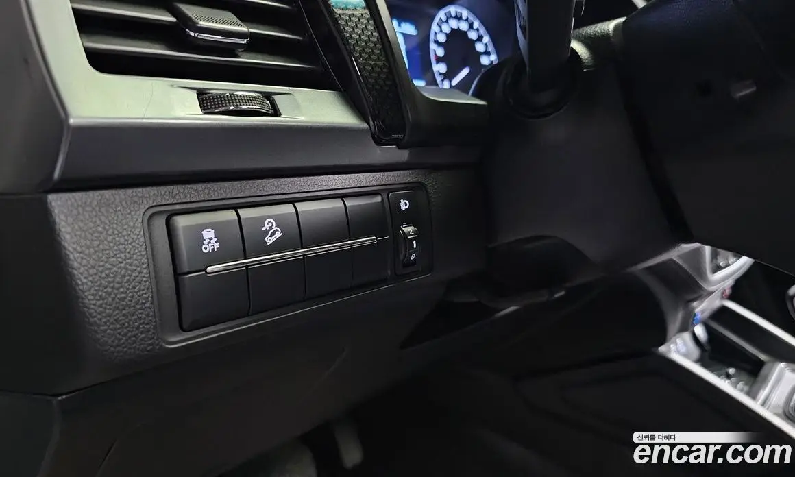 SsangYong Rexton 2022 2.2 автомат (гидро), фото 17