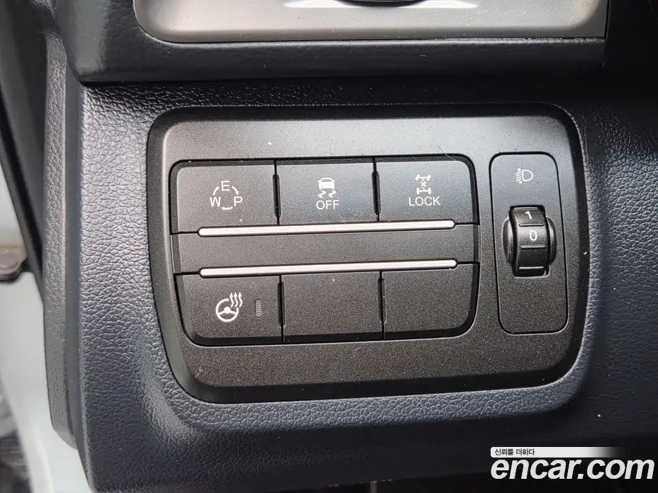SsangYong TIBOLI 2016 1.6 автомат (гидро), фото 16 SsangYong TIBOLI 2016 1.6 автомат (гидро), фото 16