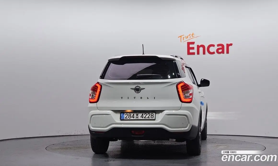 SsangYong TIBOLI 2022 1.5 автомат (гидро), фото 4 SsangYong TIBOLI 2022 1.5 автомат (гидро), фото 4