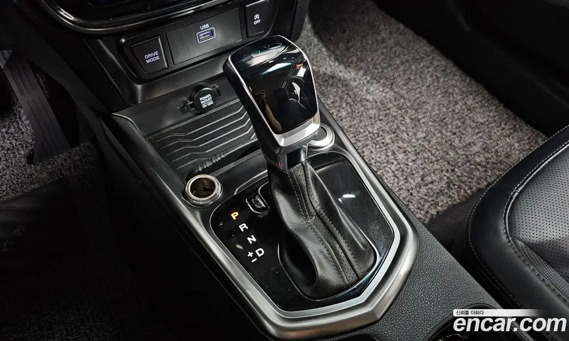 SsangYong TIBOLI 2022 1.5 автомат (гидро), фото 9 SsangYong TIBOLI 2022 1.5 автомат (гидро), фото 9