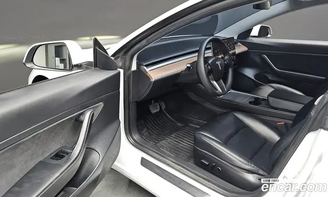 Tesla Model 3 2021 0.2 автомат (гидро), миниатюра 12