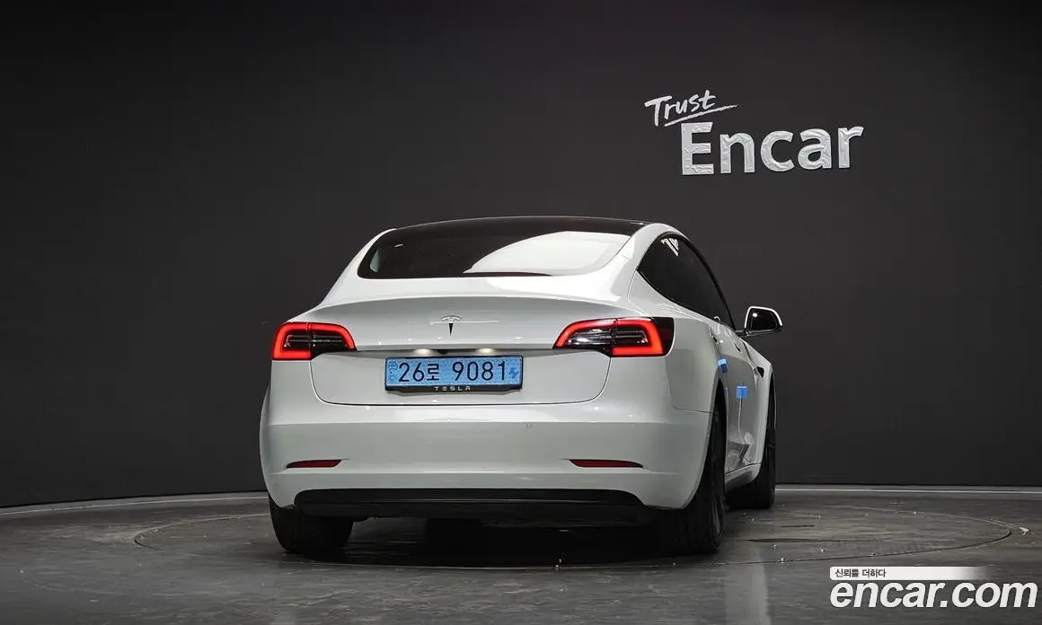 Tesla Model 3 2021 0.2 автомат (гидро), фото 4 Tesla Model 3 2021 0.2 автомат (гидро), фото 4
