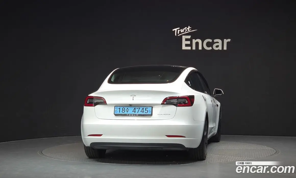 Tesla Model 3 2022 0.2 автомат (гидро), фото 4