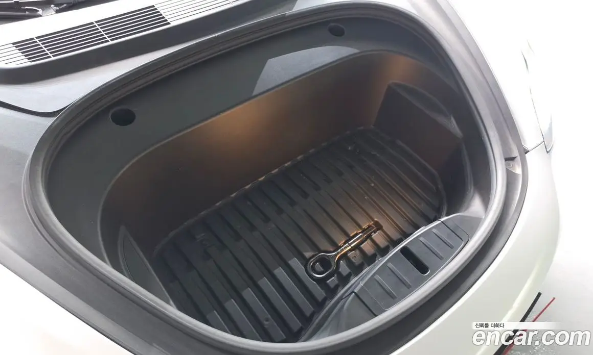 Tesla Model 3 2022 0.2 автомат (гидро), фото 6