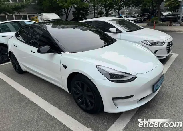 Tesla Model 3 2022 автомат (гидро), миниатюра 5