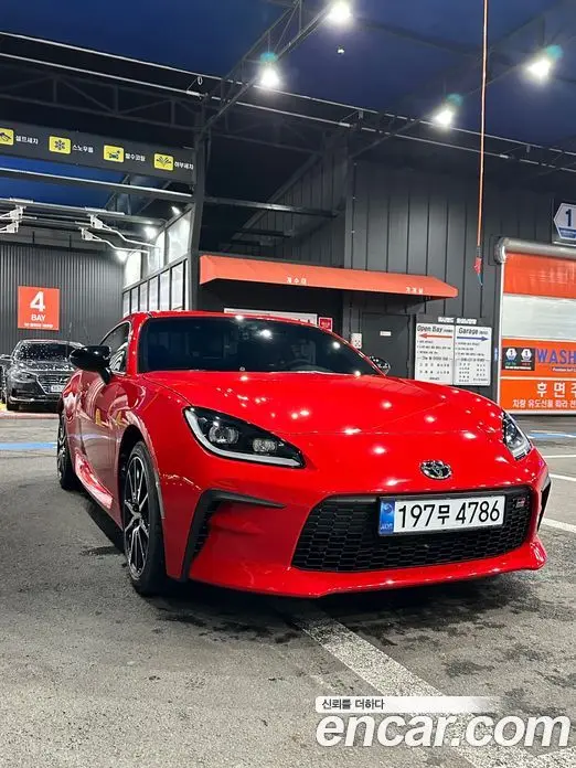 Toyota 86, 2025, 5 800 км