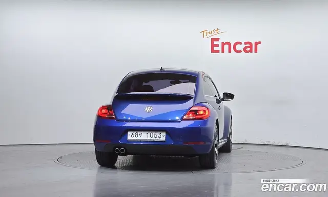 Volkswagen Beatle 2013 2.0 автомат (гидро), миниатюра 4 Volkswagen Beatle 2013 2.0 автомат (гидро), миниатюра 4