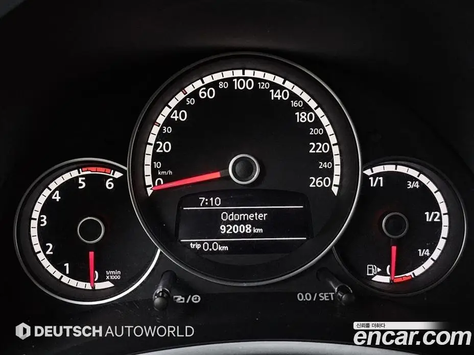 Volkswagen Beatle 2014 2.0 автомат (гидро), фото 8 Volkswagen Beatle 2014 2.0 автомат (гидро), фото 8