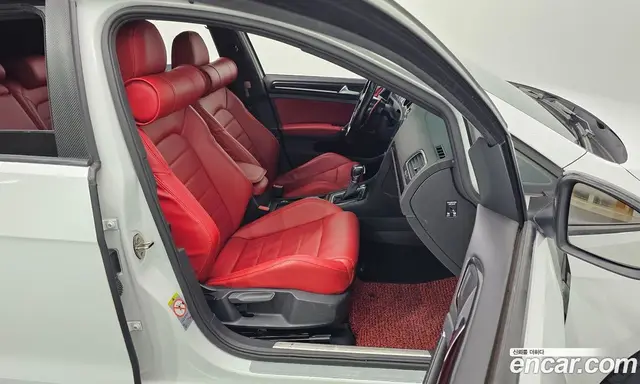 Volkswagen Golf 2014 2.0 автомат (гидро), миниатюра 10 Volkswagen Golf 2014 2.0 автомат (гидро), миниатюра 10