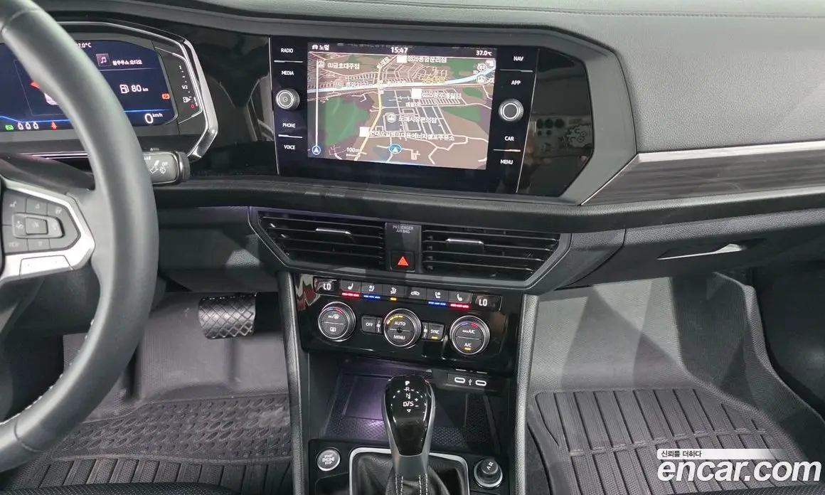 Volkswagen Jetta 2023 1.5 автомат (гидро), фото 14