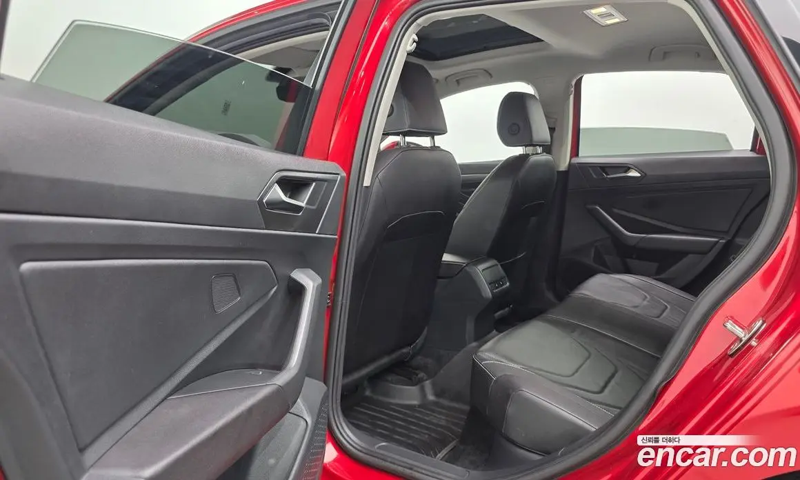 Volkswagen Jetta 2023 1.5 автомат (гидро), фото 17