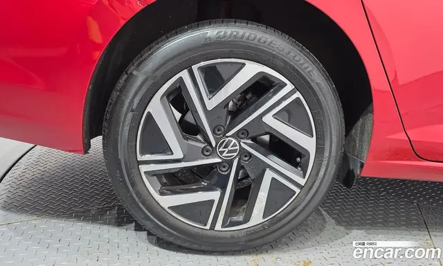 Volkswagen Jetta 2023 1.5 автомат (гидро), миниатюра 5
