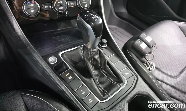 Volkswagen Jetta 2023 1.5 автомат (гидро), миниатюра 9