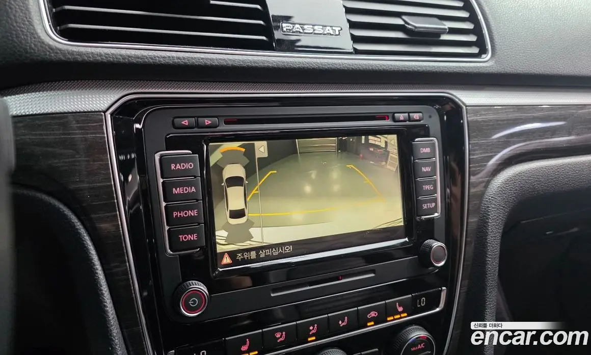Volkswagen Passat 2018 2.0 автомат (гидро), фото 15