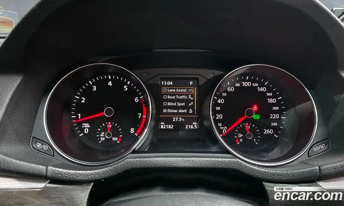 Volkswagen Passat 2018 2.0 автомат (гидро), фото 8