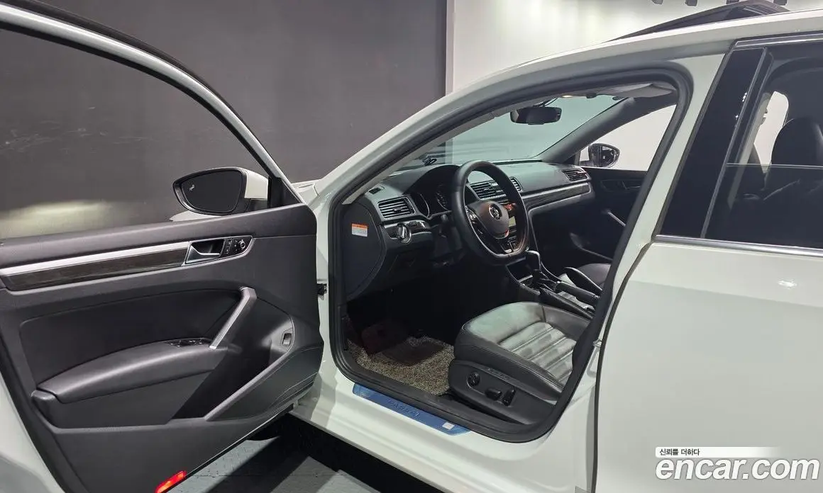 Volkswagen Passat 2018 2.0 автомат (гидро), фото 10