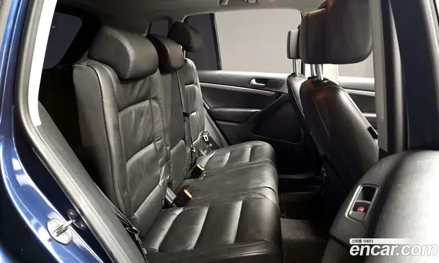 Volkswagen Tiguan 2012 2.0 автомат (гидро), миниатюра 12