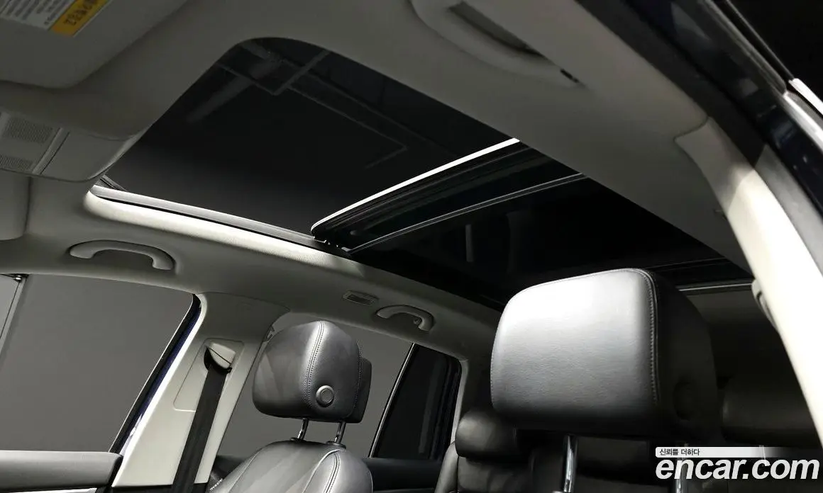 Volkswagen Tiguan 2012 2.0 автомат (гидро), фото 17 Volkswagen Tiguan 2012 2.0 автомат (гидро), фото 17