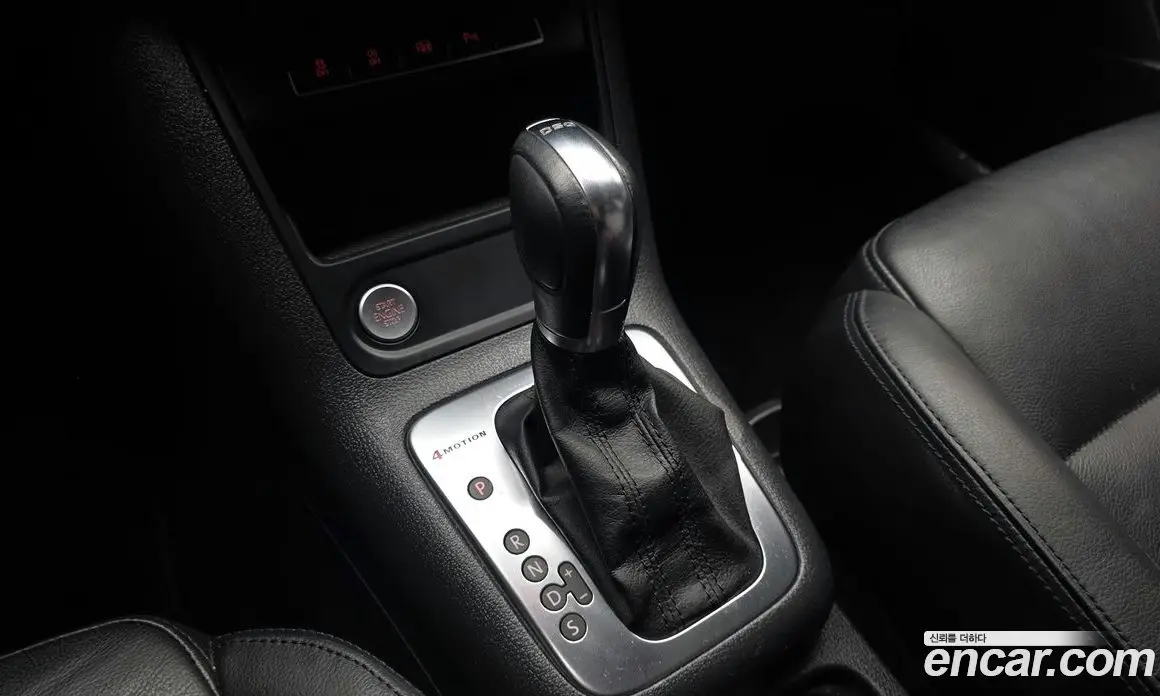 Volkswagen Tiguan 2012 2.0 автомат (гидро), фото 9 Volkswagen Tiguan 2012 2.0 автомат (гидро), фото 9