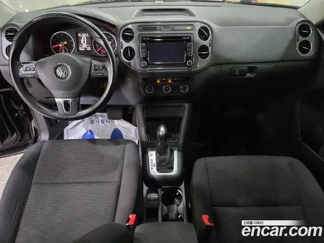 Volkswagen Tiguan 2015 2.0 автомат (гидро), миниатюра 6