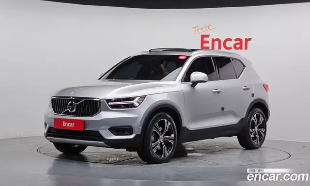 Volvo XC40, 2019, 17 452 км