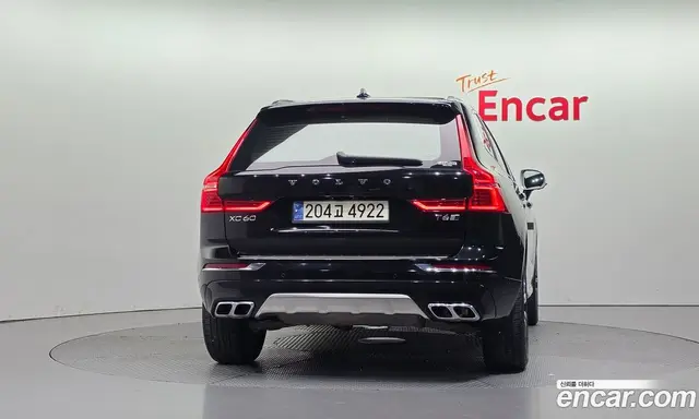 Volvo XC60 2018 2.0 автомат (гидро), миниатюра 4 Volvo XC60 2018 2.0 автомат (гидро), миниатюра 4