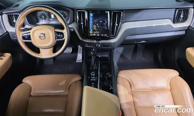 Volvo XC60 2018 2.0 автомат (гидро), миниатюра 7 Volvo XC60 2018 2.0 автомат (гидро), миниатюра 7