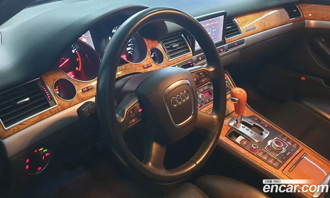 Audi A8 2005 6.0 автомат (гидро), фото 7 Audi A8 2005 6.0 автомат (гидро), фото 7
