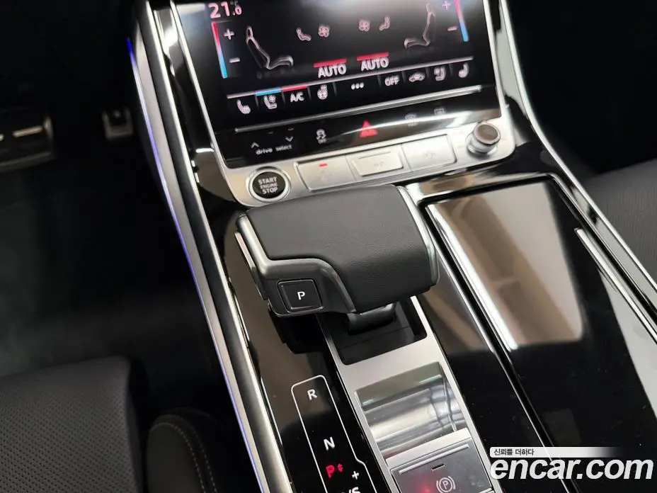 Audi Q7 2025 3.0 автомат (гидро), фото 15