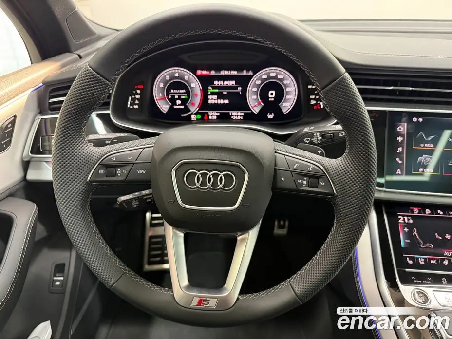 Audi Q7 2025 3.0 автомат (гидро), фото 16