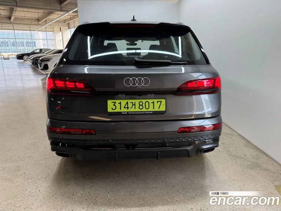 Audi Q7 2025 3.0 автомат (гидро), фото 3