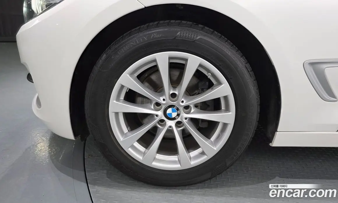 BMW 3 серия 2020 2.0 автомат (гидро), фото 5