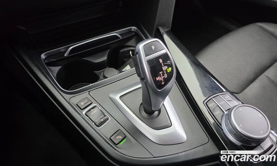 BMW 3 серия 2020 2.0 автомат (гидро), фото 9