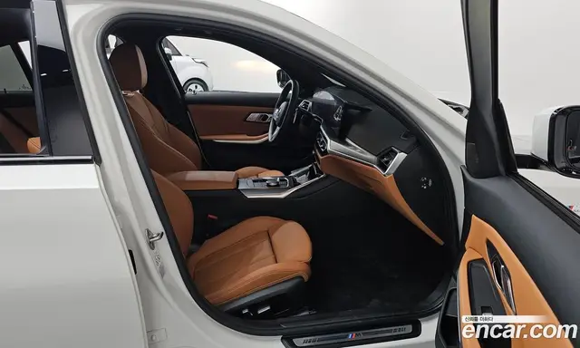 BMW 3 серия 2023 2.0 автомат (гидро), миниатюра 11 BMW 3 серия 2023 2.0 автомат (гидро), миниатюра 11