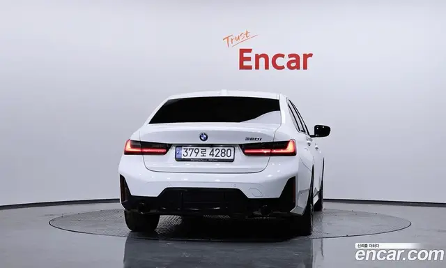 BMW 3 серия 2023 2.0 автомат (гидро), миниатюра 4 BMW 3 серия 2023 2.0 автомат (гидро), миниатюра 4